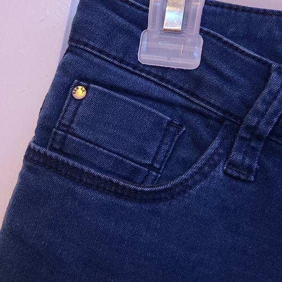 Dark Blue Jean - Picture 4 of 4